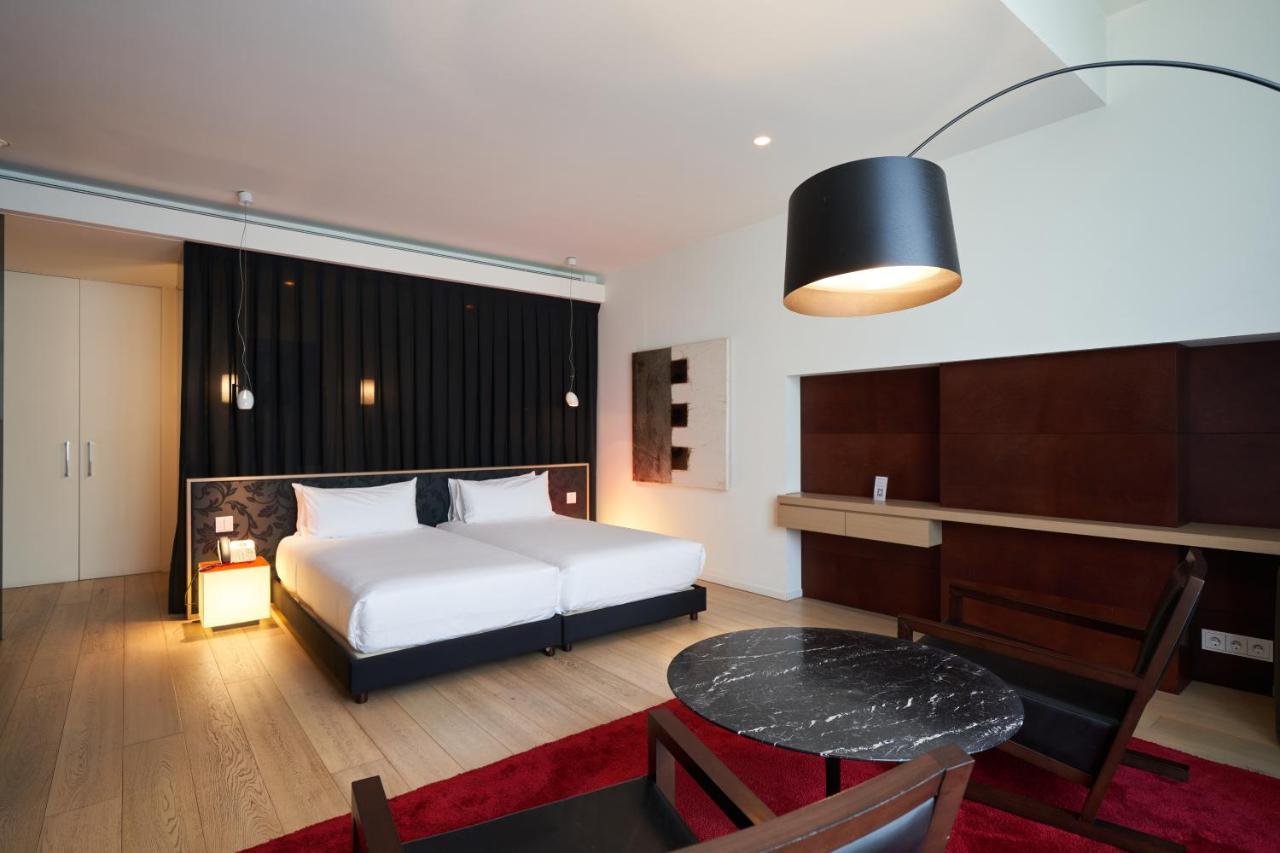 เมร์เซร์ กาซา ตอร์เนร์ อี เกย Hotel บิลาฟรังกา เดล เปเนเดส ภายนอก รูปภาพ